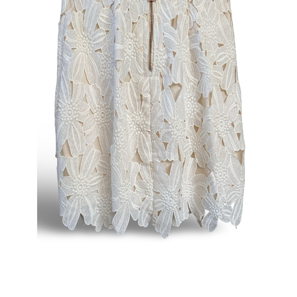 NWT Dolce Vita White Floral Lace Mini Dress Size Small Sheer Overlay Boho Chic - Picture 3 of 16